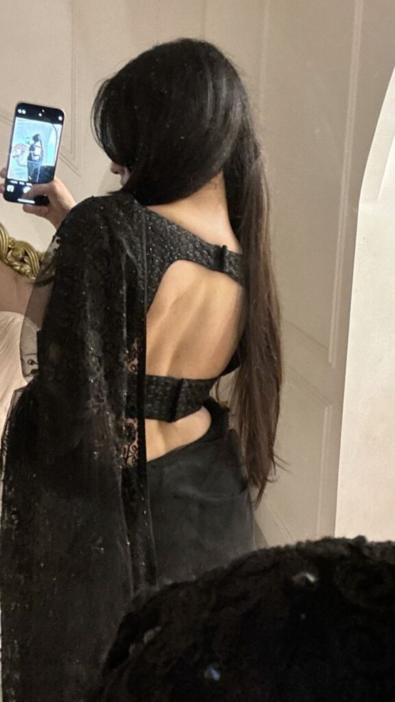 Aesthetic Black Dress Pics Hiding Face for Instagram