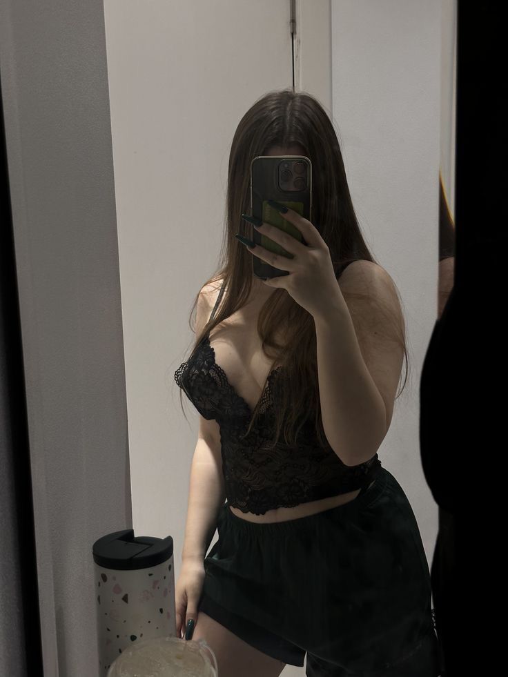 Stylish Short Black Dress Pics Without Showing Face