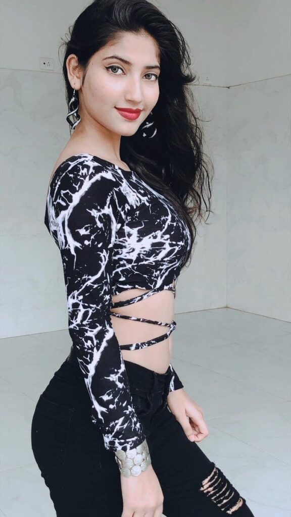 Angel Rai photo for Instagram DP