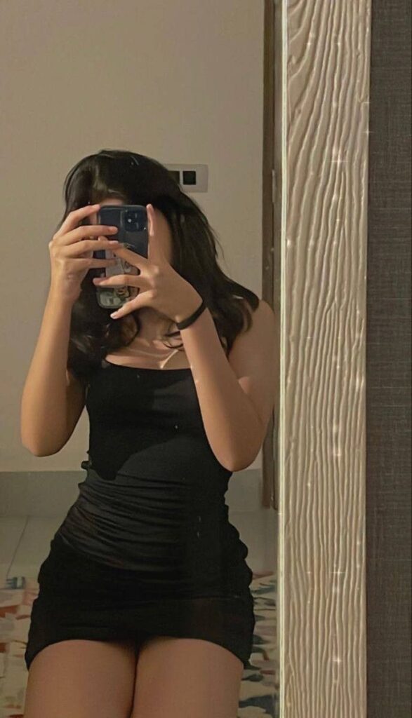 Stylish Short Black Dress Pics Without Showing Face