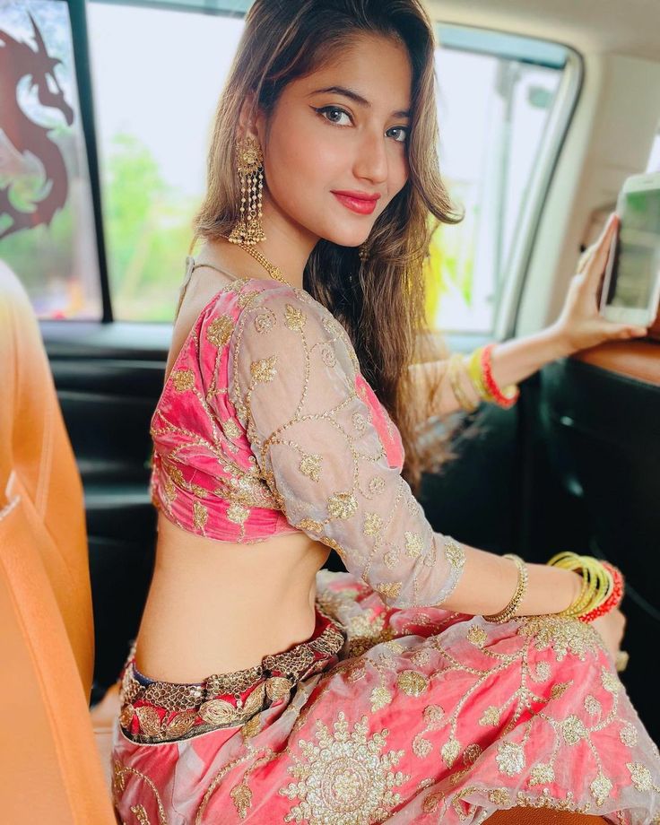 Angel Rai photo for Instagram DP