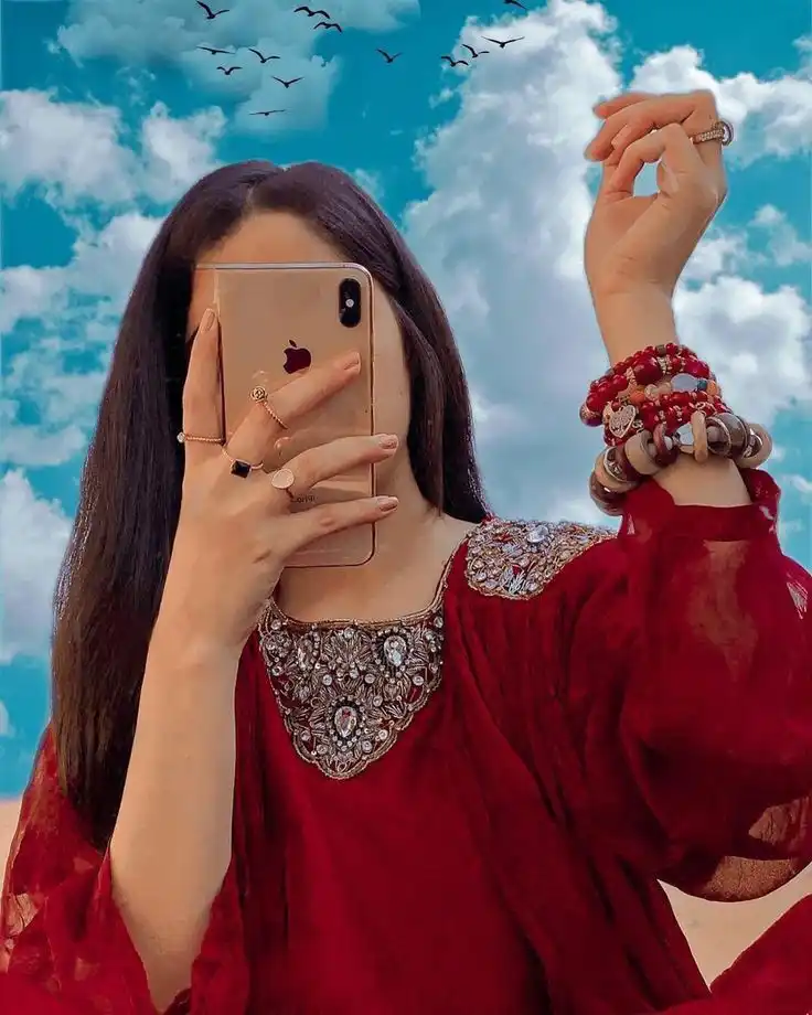 Aesthetic Black Dress Pics Hiding Face for Instagram