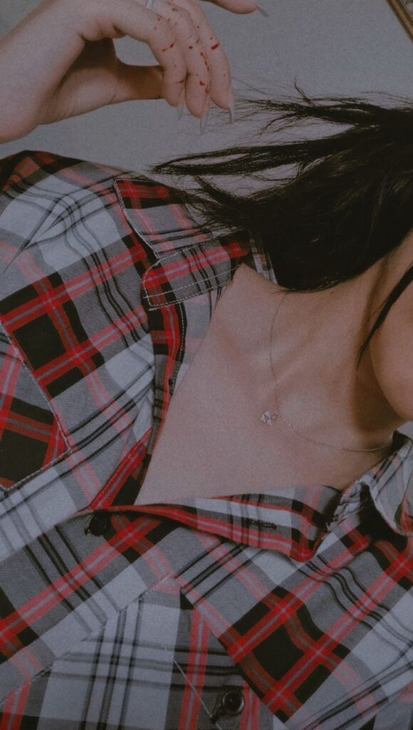 Top Trending Hidden Face Girl Pic In Black Dress (2026)