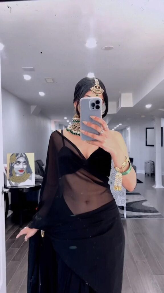 Aesthetic Black Dress Pics Hiding Face for Instagram